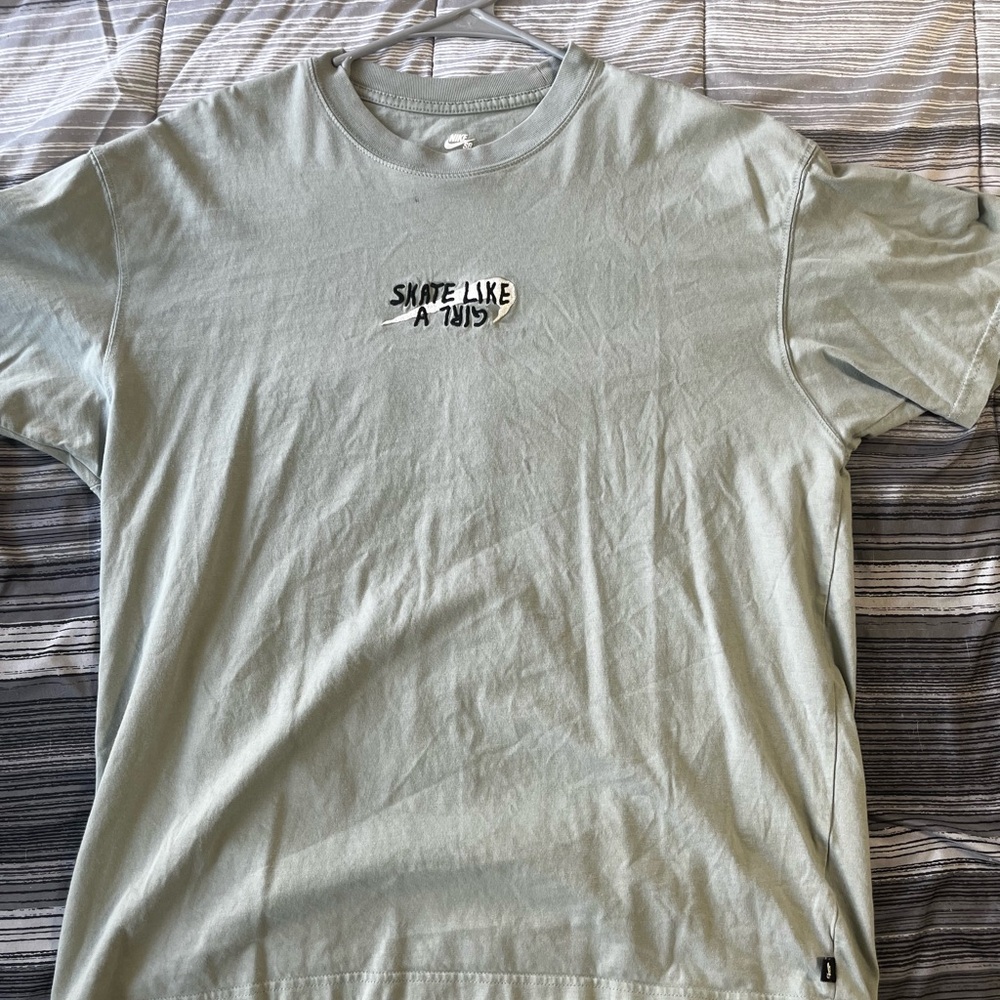 Skate Like girl Nike T-shirt